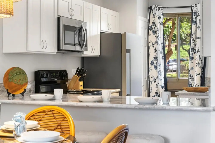 Kahana Manor 205