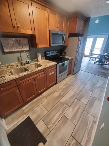 2 Bedrooms Classic room with lake view
