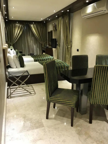 Imperial Suites Hotel