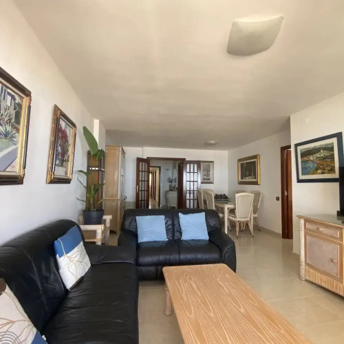 R151 - Apart Beachfront