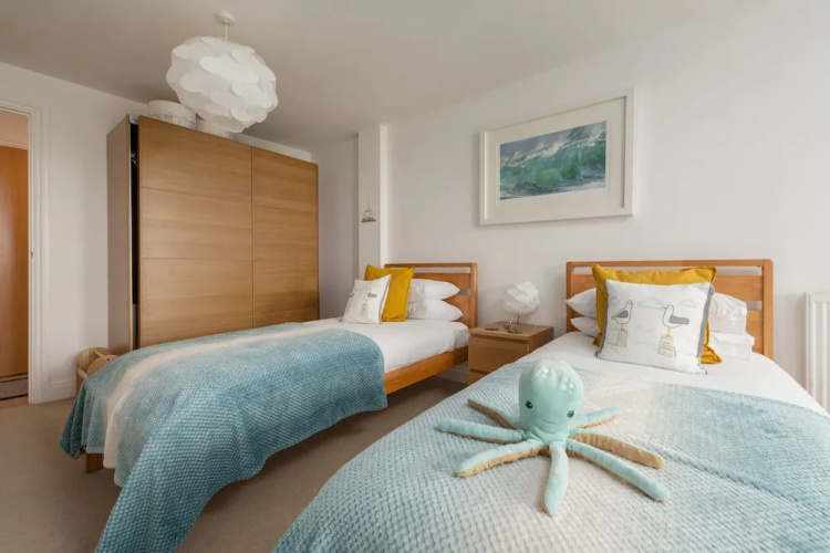Host Stay Sunset