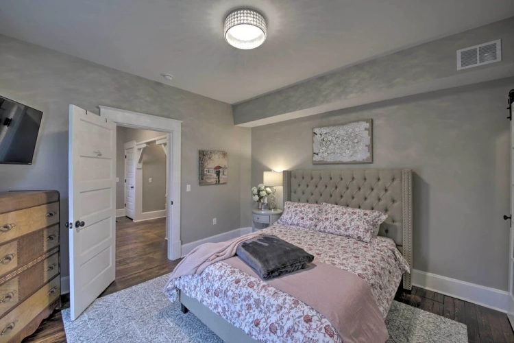 3 Bedrooms Cottage
