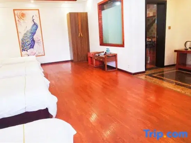 Standard Quadruple room with balcony