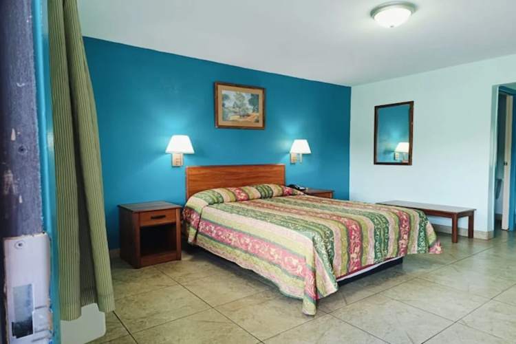 Budget Inn By OYO Edinburg Hwy 281