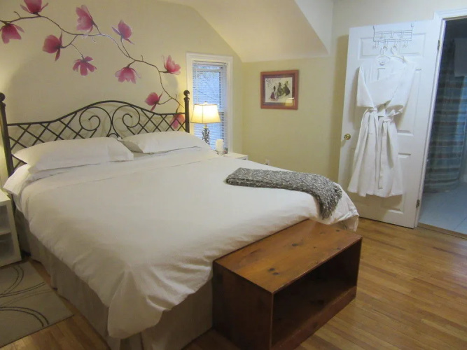 Carbonnel Bed & Breakfast