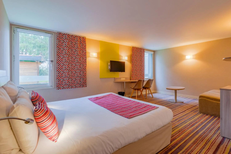 Hôtel Kyriad Lyon Est