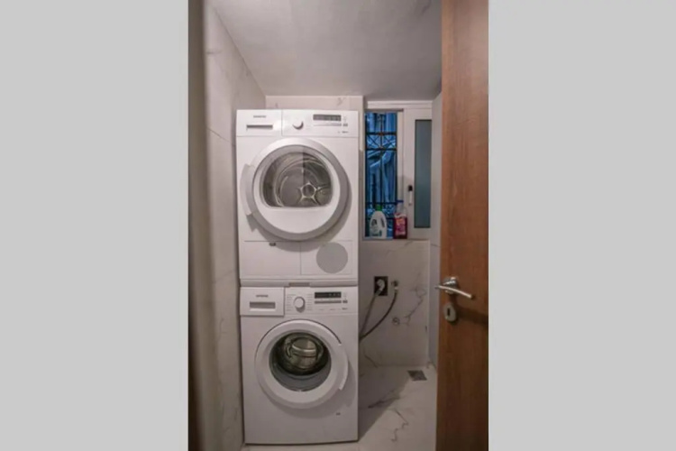 Α26 Pristine & modern flat near Monastiraki square in Athens