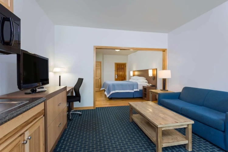 Double Suite