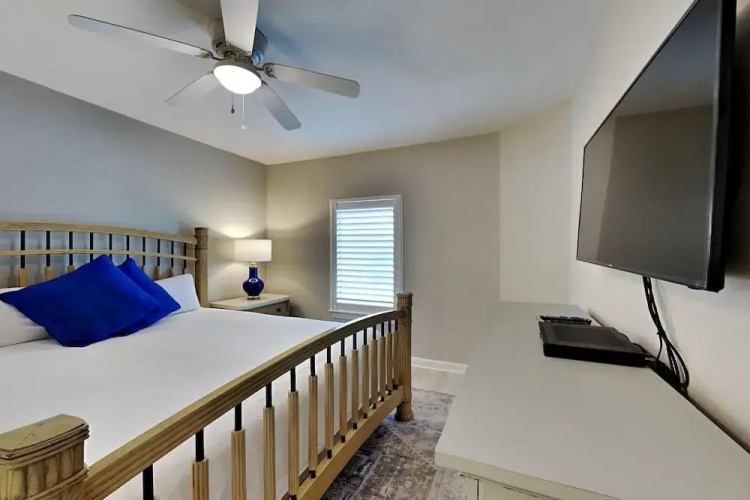 Admiral's Quarters 402 3 Bedroom Condo