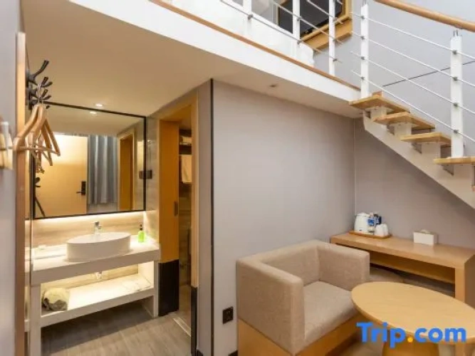 Double Duplex Apartment