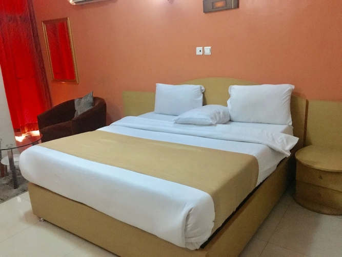 Solab Hotels And Suites