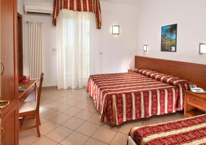 Hotel Bristol