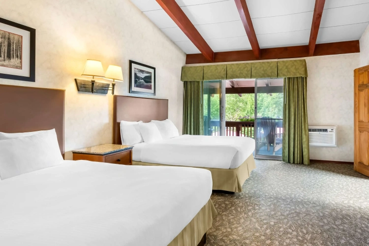 Quadruple Suite