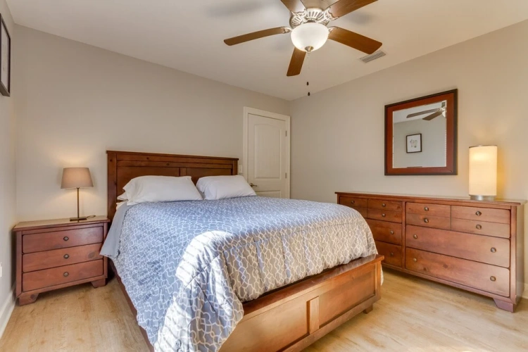 3 Bedrooms Cottage