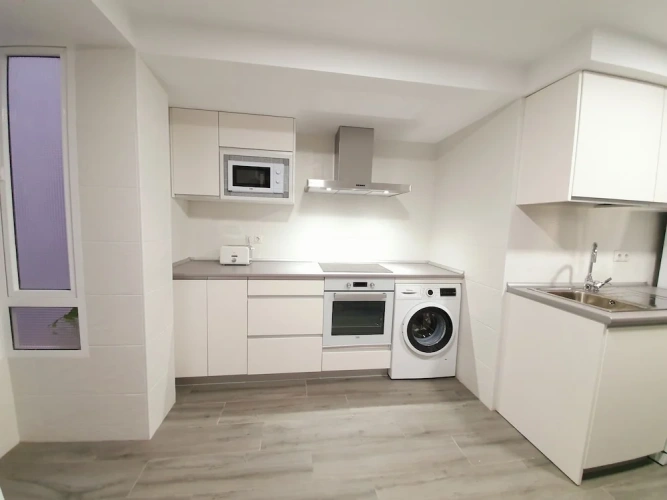 1 Bedroom Apartment