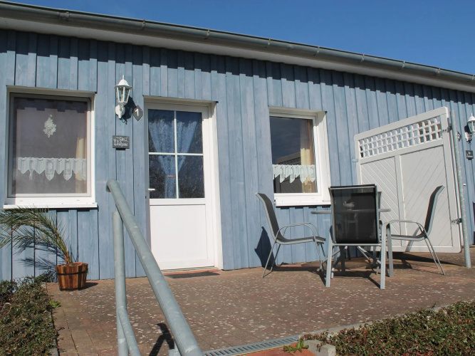 Wunderschoene Ferienwohnung mit Garten