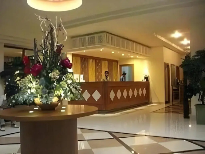 Amans Hotel