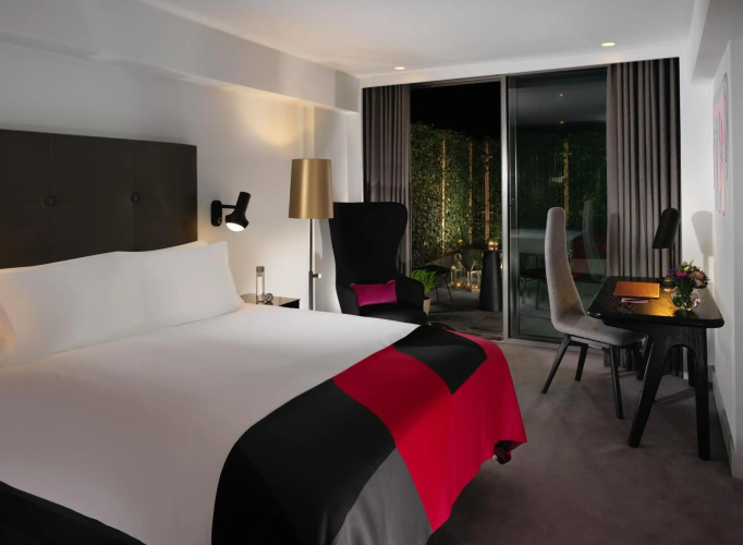Sea Containers London