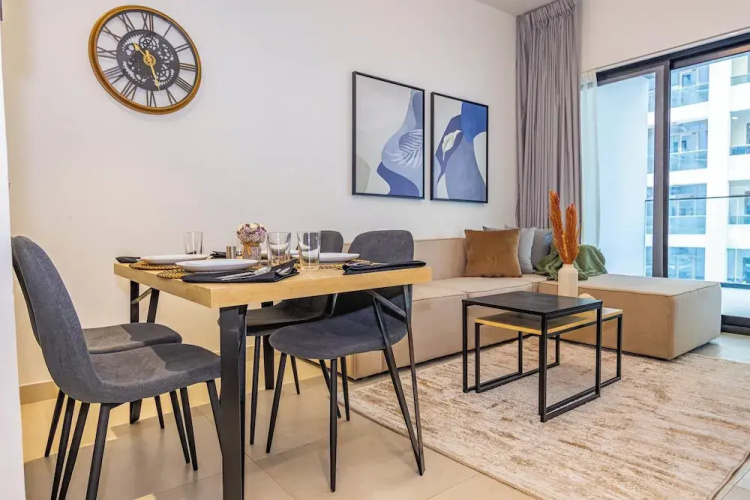 Bloomfields Stylish 1Br Binghatti Creek