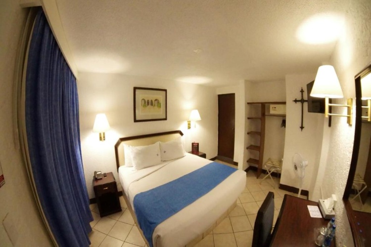 Standard Quadruple room with balcony