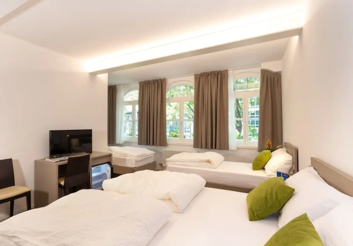 Standard Family room