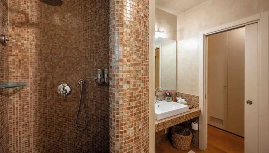 1 Bedroom Comfort Triple room with view