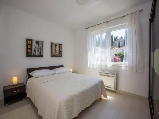 4B Apartments