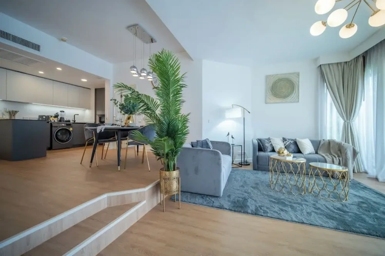 1 Bedroom Executive Apartment with pool view