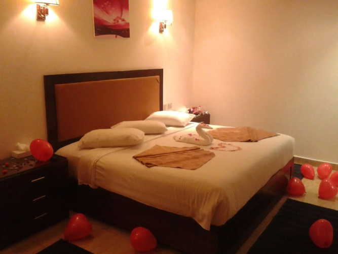 Holidays Express Hotel