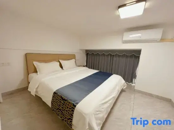2 Bedrooms Twin Apartment with city view