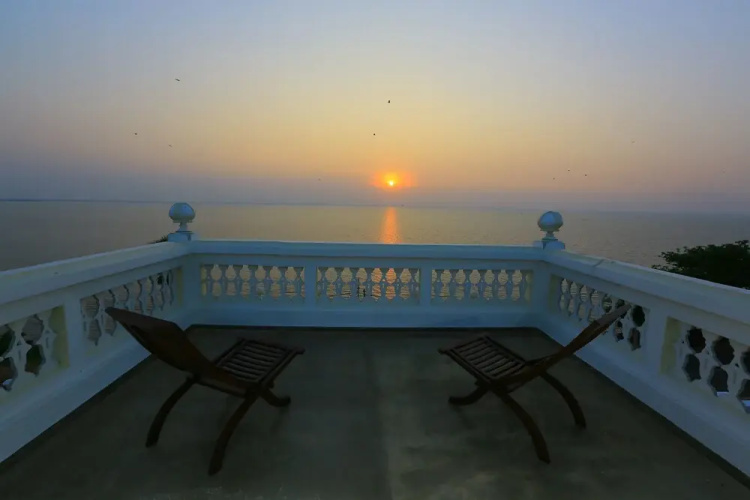 Monsoon Villa