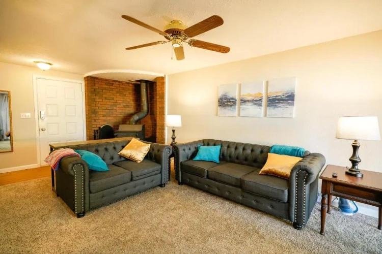 4 Bedrooms Double Cottage