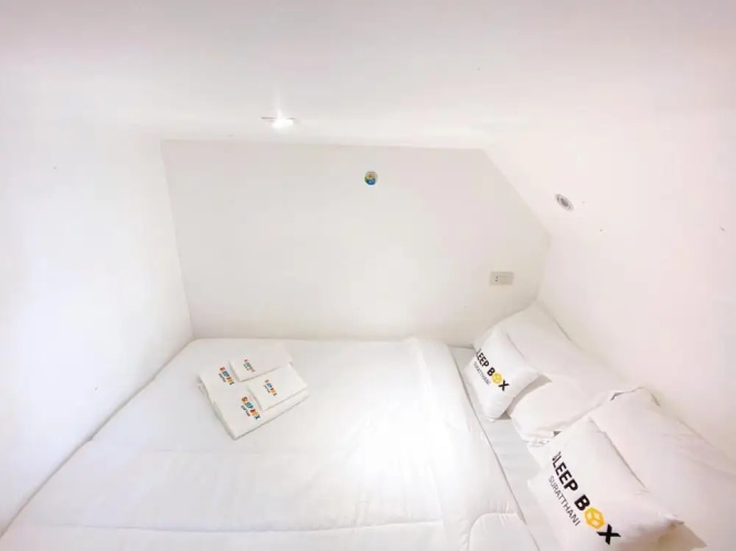 Sleep Box Hostel Suratthani
