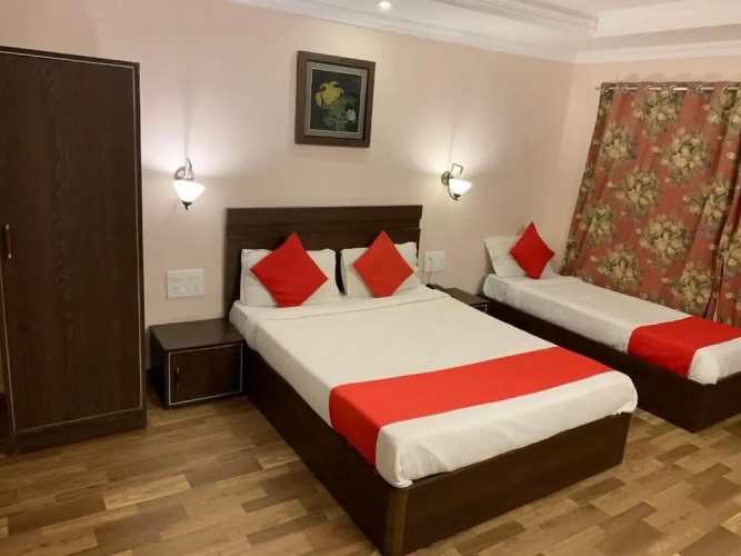 Pan Hill Hotel