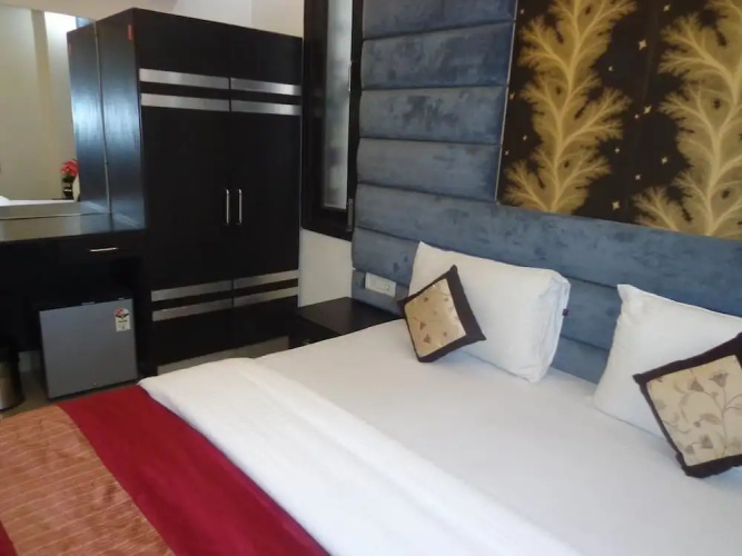 Blue Pearl Hotel