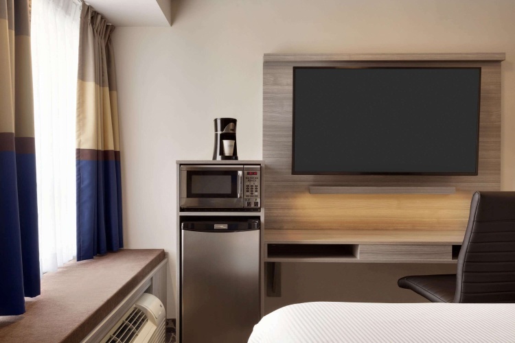 Microtel Inn & Suites By Wyndham Lloydminster photo 20
