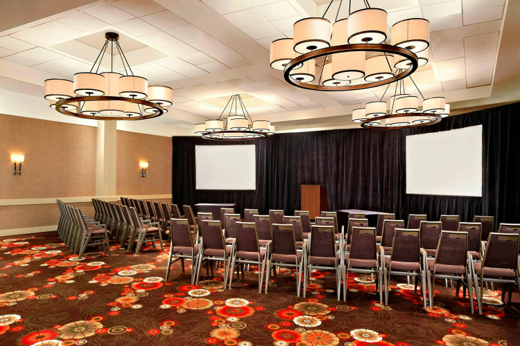 Sheraton Cavalier Calgary Hotel photo 18