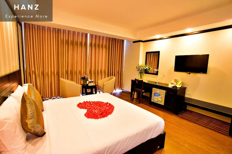 S79 Top Hotel