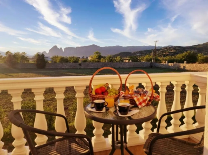 Standard Double room with mountain view
