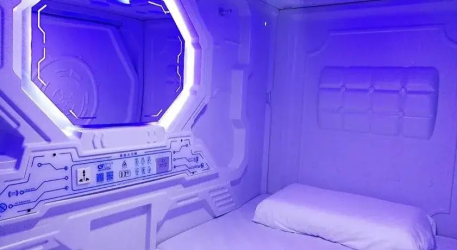 Star Galaxy Capsule