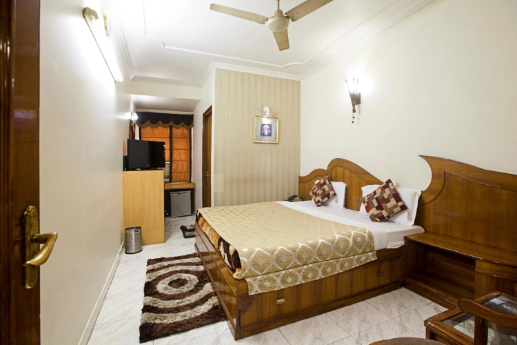 Classic Twin room
