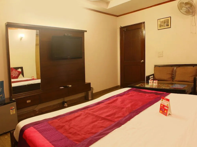 OYO 2173 Hotel 19 BVM