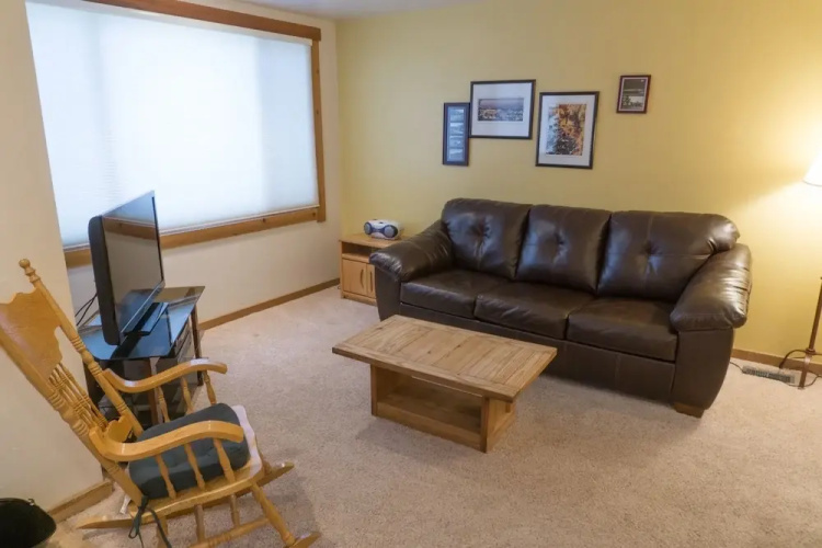 4081 Ski Trails