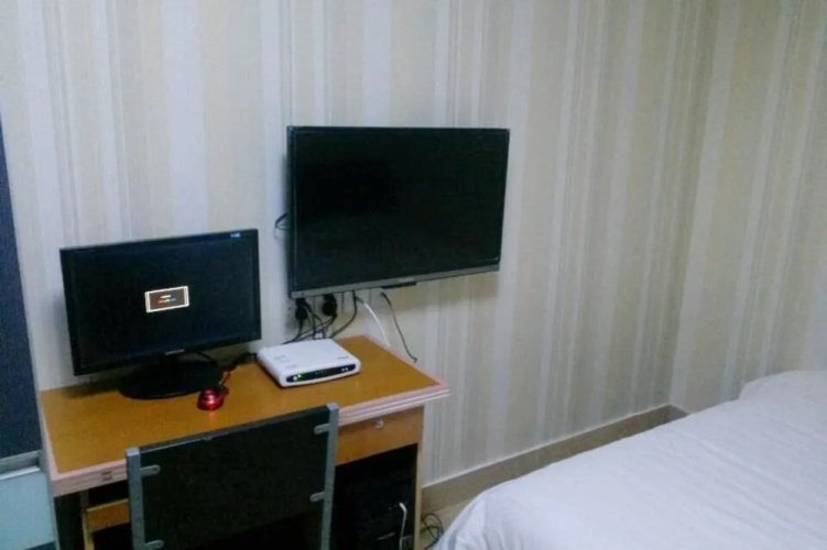Longyang Business Hotel