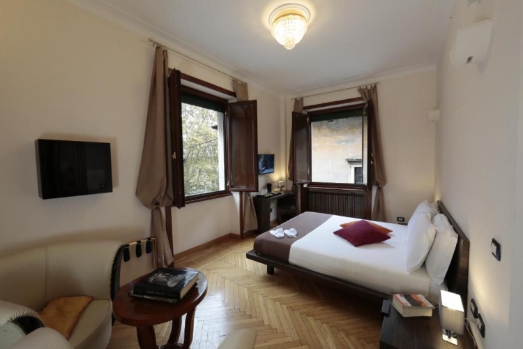 Standard Quadruple room