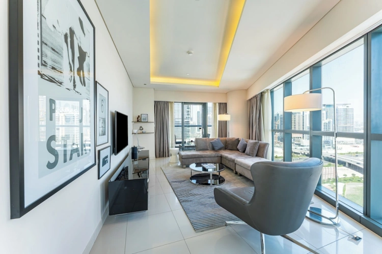 2 Bedrooms Luxury Apartment with city view