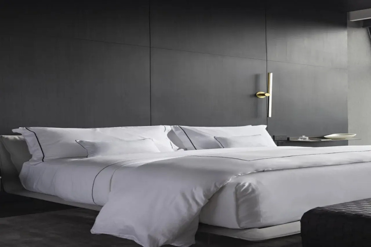 Alexander, Member of The Leading Hotels of the World