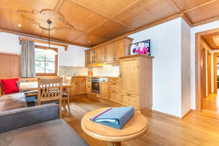 2 Bedrooms Superior Apartment with balcony