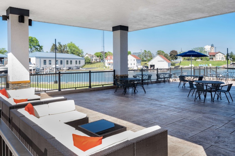 Wyndham Garden Kenosha Harborside photo 16