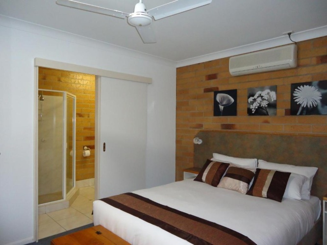 Deluxe Double Suite